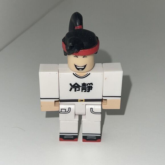 Roblox Action Figures Lot Of 6 Sushi Chef Celebrity Dynamo No Codes - Picture 2 of 13